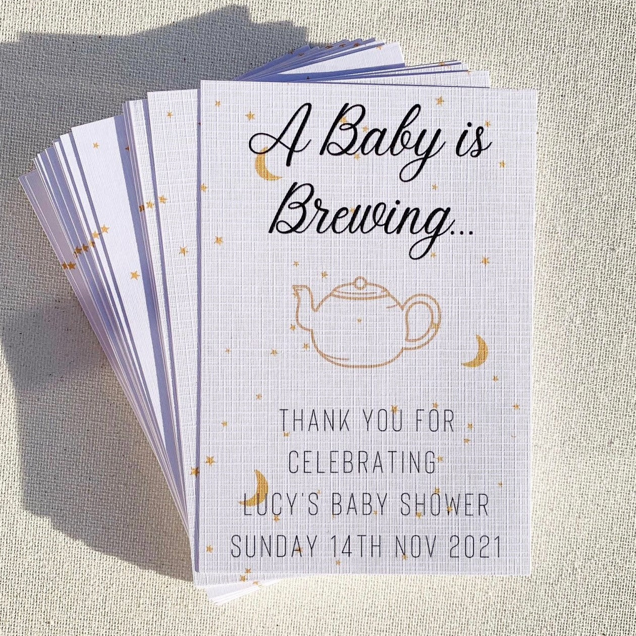 ‘A baby is brewing’ baby shower postcards